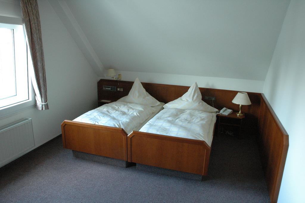 Hotel Heyder Burscheid Zewnętrze zdjęcie